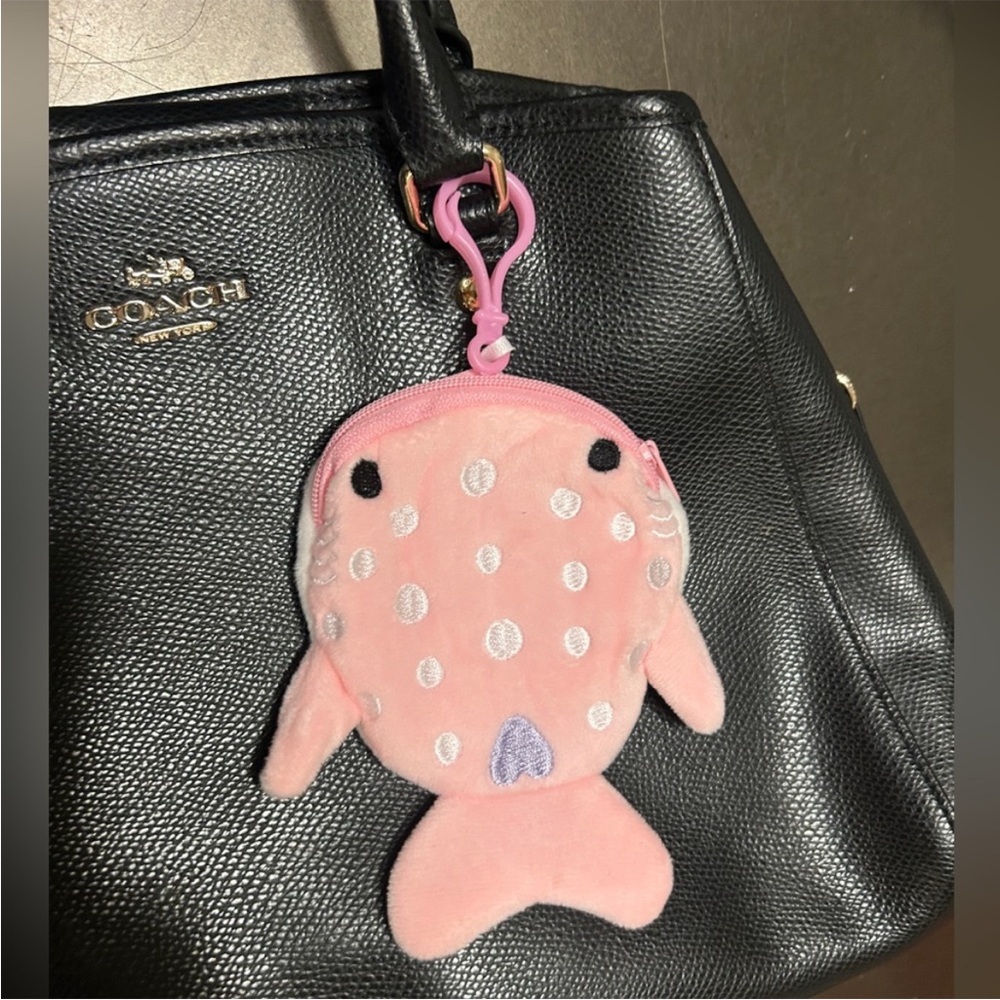 NEW Shark Bag Charm Zip Pouch Mini Bag Cute Adorable Keychain Pink Plush